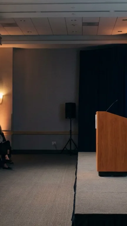 The resulting vertical clip, showing an empty lectern and no person